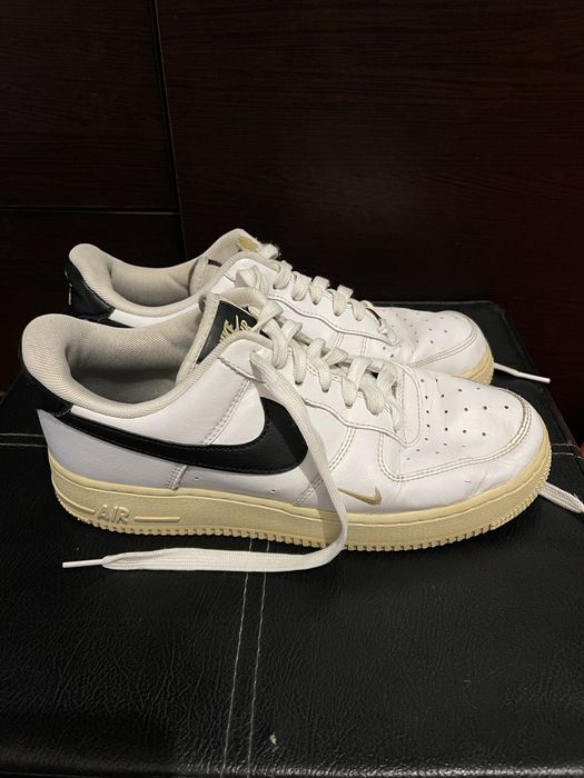 Nike Air Force 1 albi – mărimea 40, stare foarte bună