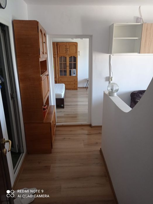 Inchiriez garsoniera