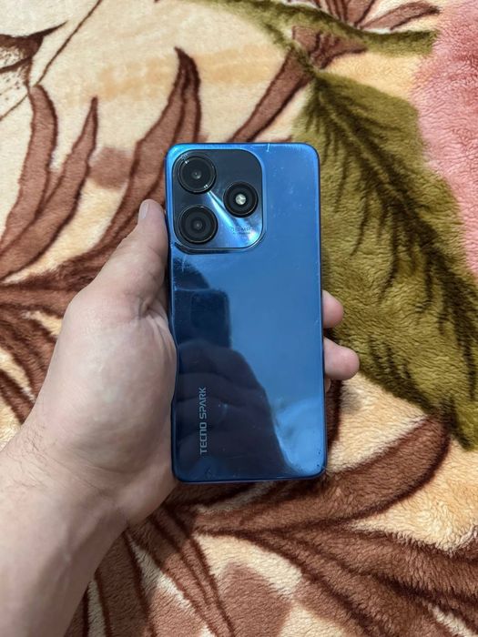 Tecno Spark 10C 8/128GB Blue Igravoy Holati Yaxshi 90gz ekran Yaxshi