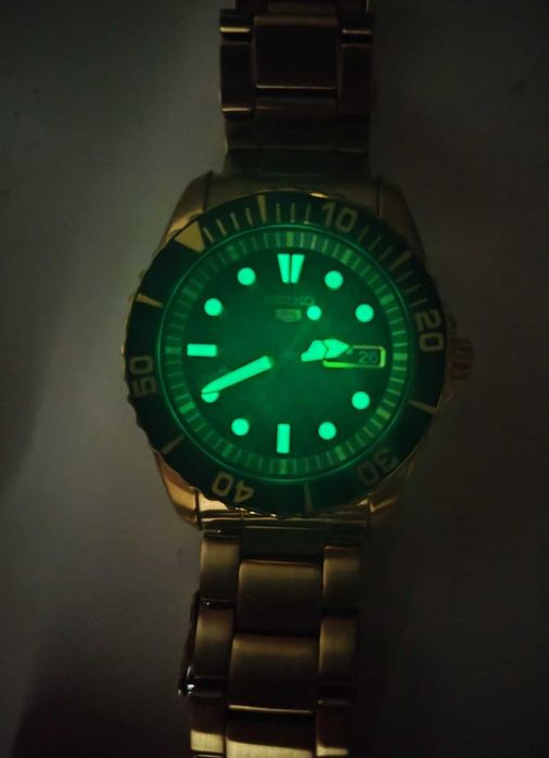 Рядък колекционерски Seiko 5 Sports „Sea Urchin“ SNZF22J1 – MADE IN JAPAN, бартер