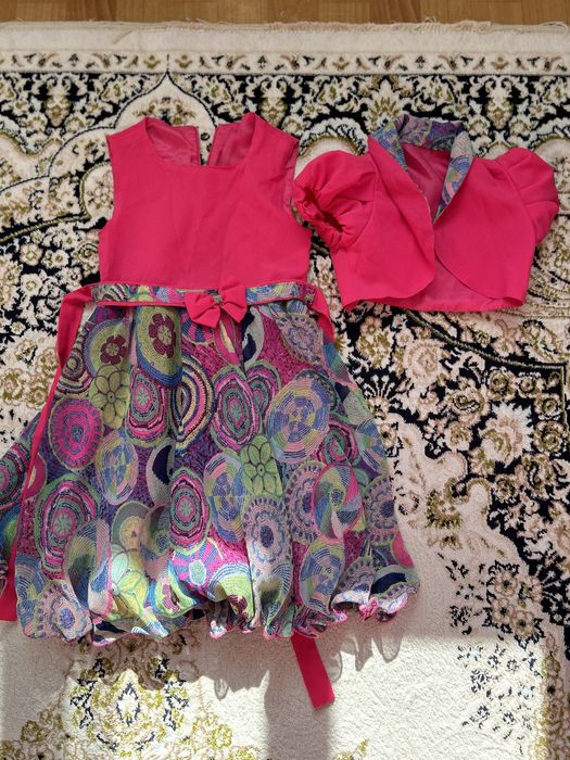 Продам одежды для школы для девочек и мальчиков