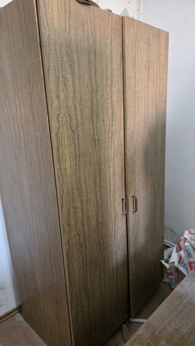 Шкаф, трюмо, кровать