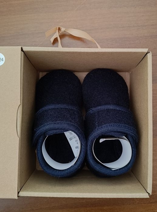 Пантофи Enfant Нови с кутия Естествена кожа и вълна