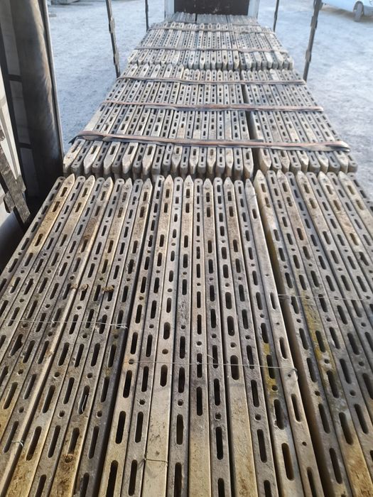 Vând pări de beton import italia