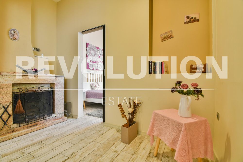 Дава се под наем Тристаен апартамент в София, Център - 70 кв.м за 800 € - Снимка #5