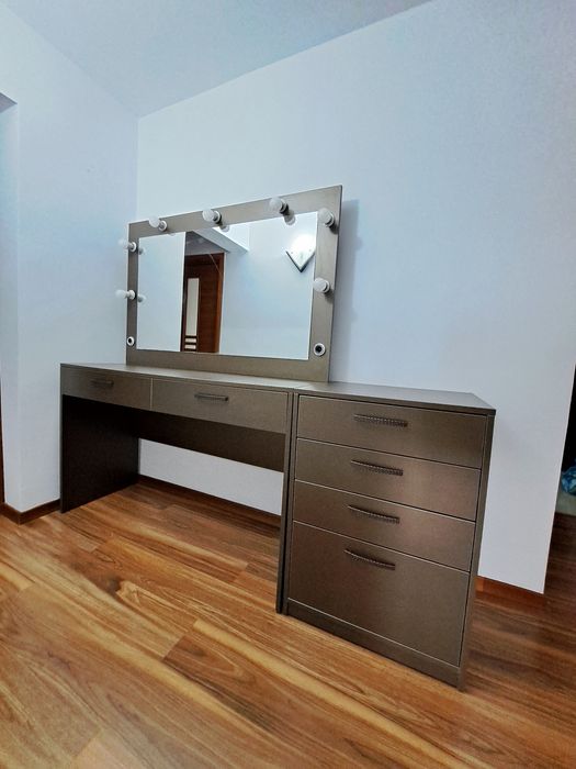 Set 3 piese masa de machiaj /makeup