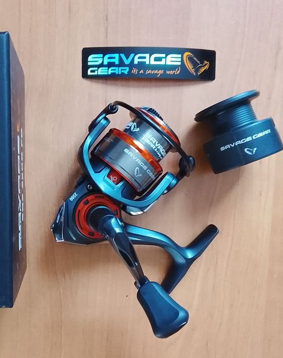 Спиннинг с катушкой