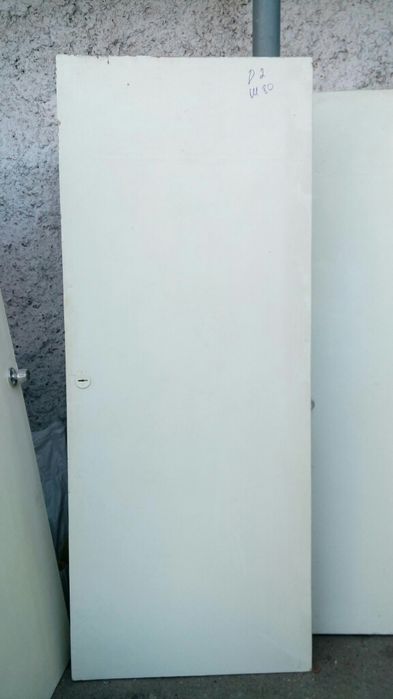 Двери деревянные