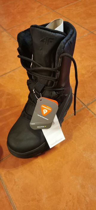 Cizme de iarna , dama