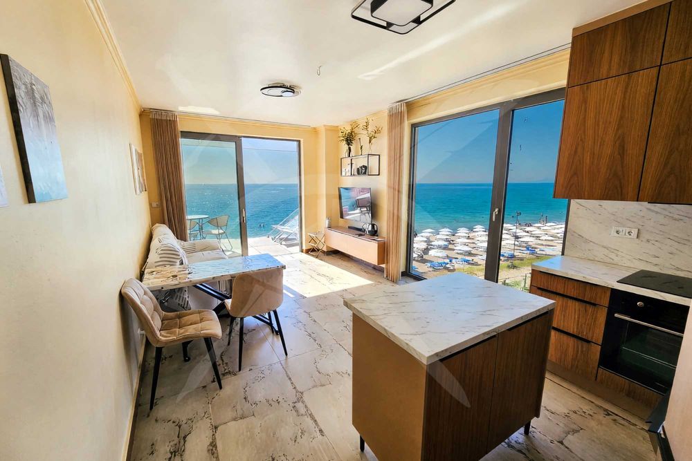 Продава се Тристаен апартамент в с. Равда, Област Бургас - 96 кв.м за 4167 €/кв.м - Снимка #1