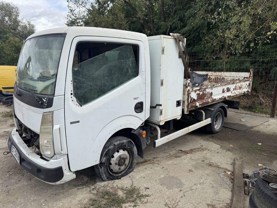 Renault Maxity 2.5 diesel - 3,5 tone - basculabila electric - an fab. 2009