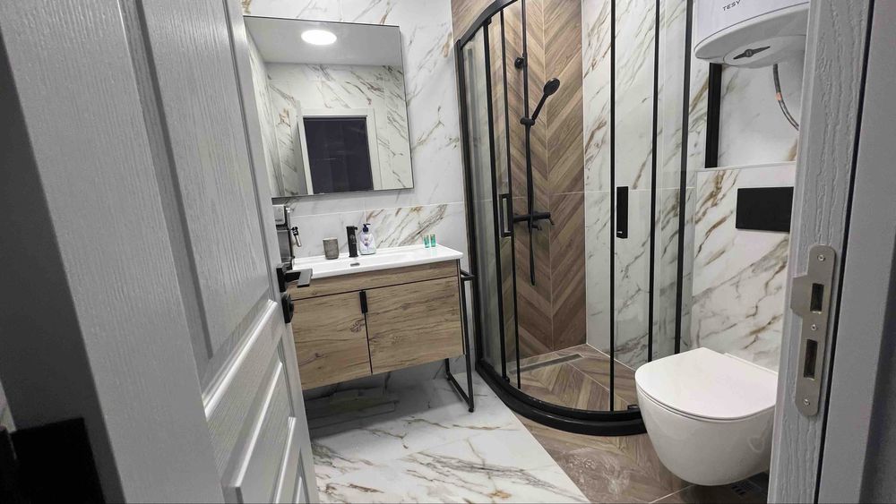 Дава се под наем Офис в Варна, Гръцка махала - 90 кв.м за 510 € - Снимка #3