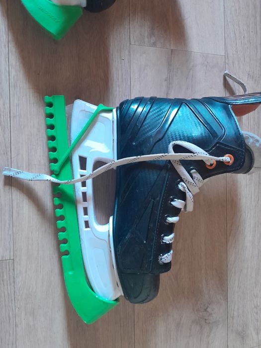 Продам Коньки в хорошем состояние