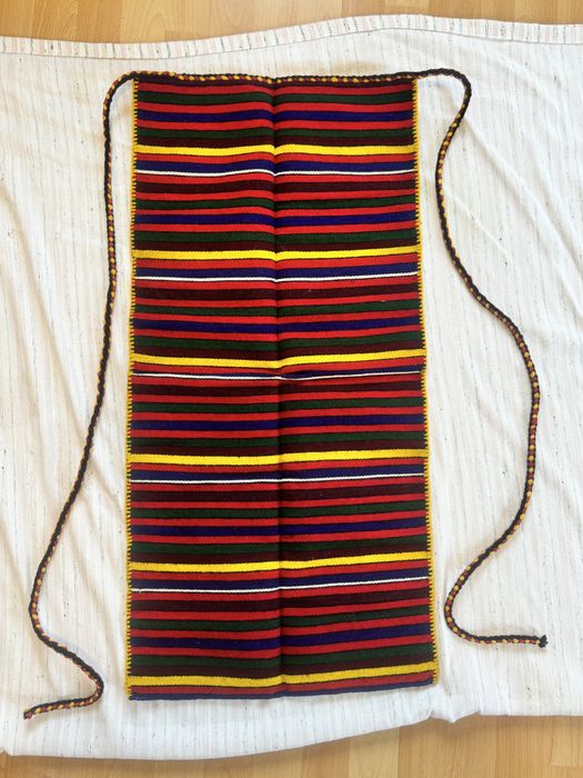 Престилка носия народна