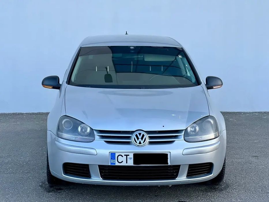 Vând Volkswagen Golf 5, an fabricație 2006, motor 1.9 TDI diesel