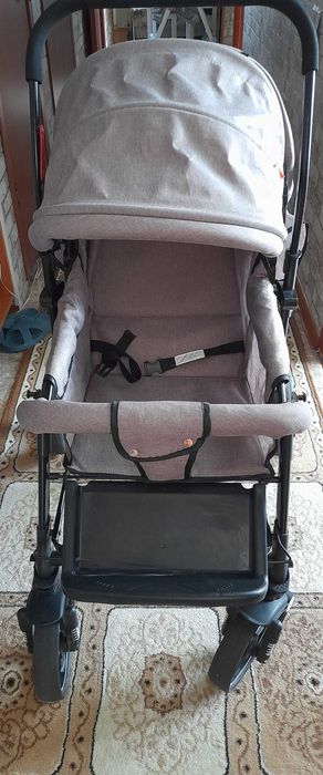 Детская коляска.