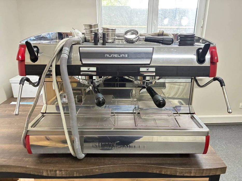 Продам Кофемашина Simonelli Aurelia 2