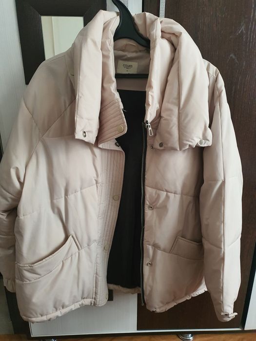 Продам куртку за 9000