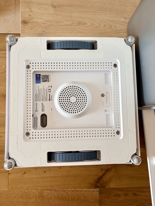 Robot curatare geamuri Ecovacs WINBOT W2 Omni