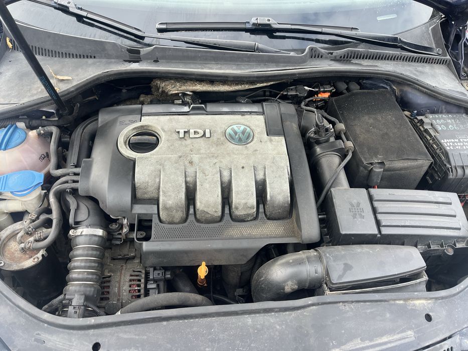 Cutie viteze volkswagen golf 5 1.9bls