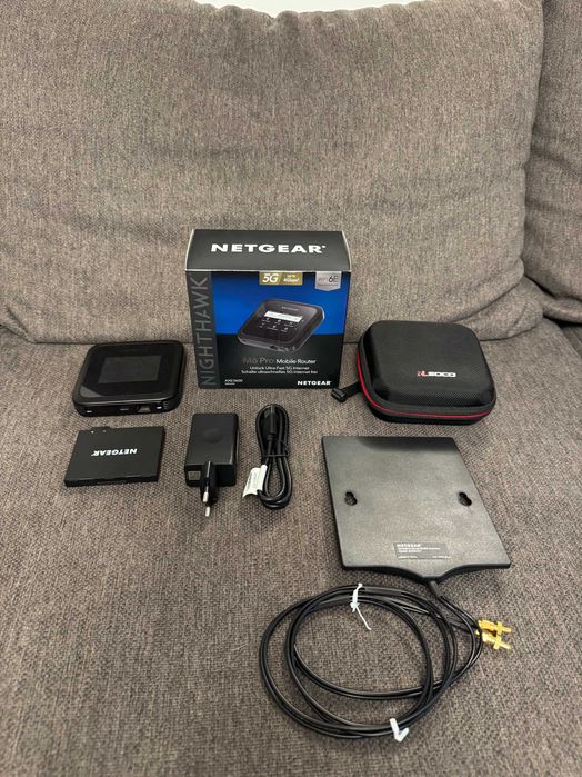 Router wireless Netgear Router 5G MR6450 Hot Spot WiFi 6E AXE3600