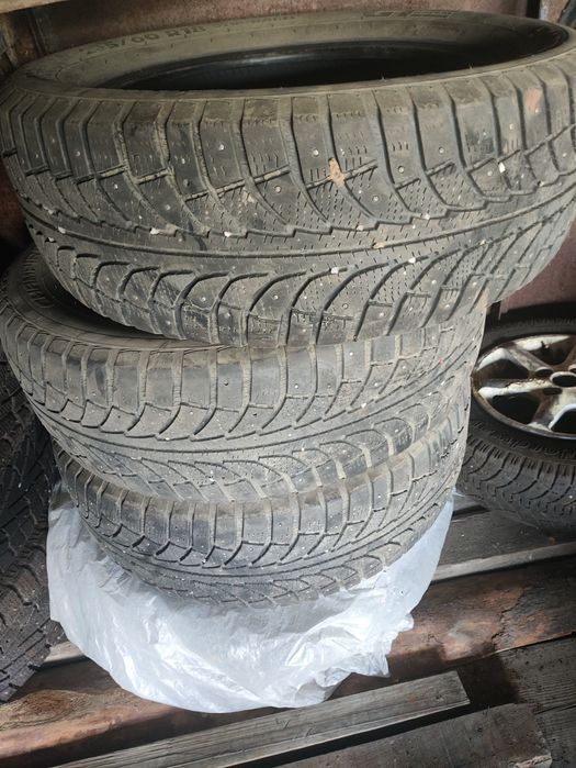 Продам комплект шин! R18