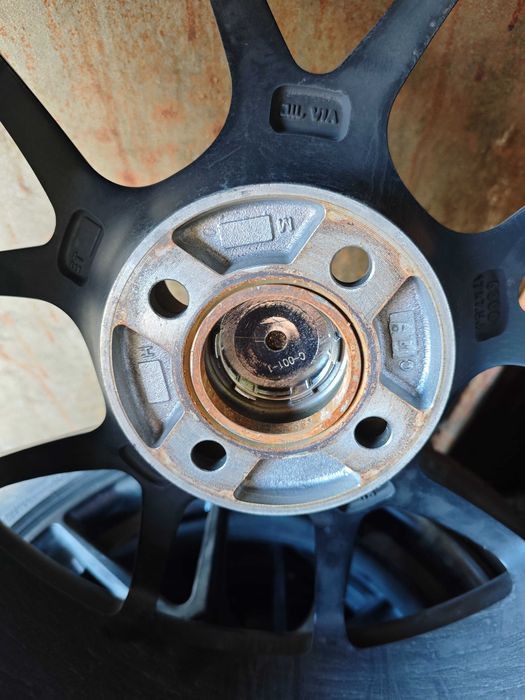 Продам колёса R17 205/50