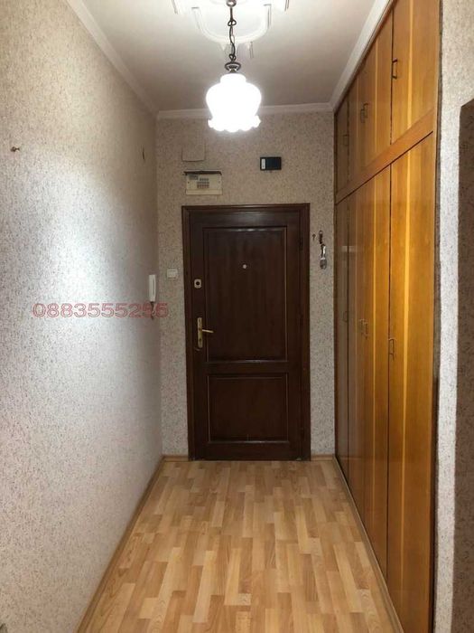 Дава се под наем Тристаен апартамент в Нова Загора - 79 кв.м за 280.5 € - Снимка #2