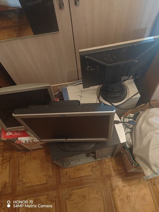 Комплектующие. Компьютер. Мониторы