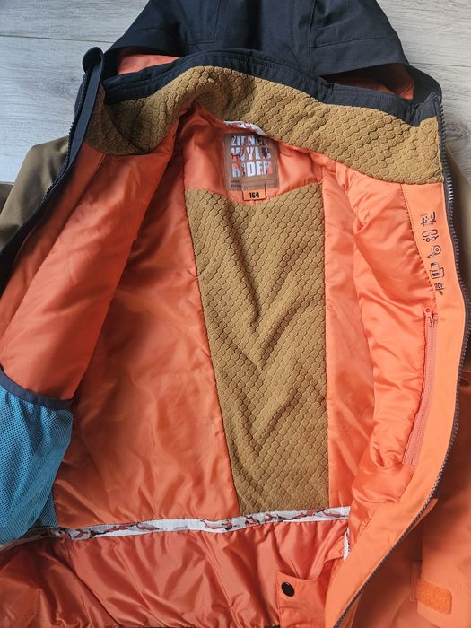 Ски екип 164 Zeiner/Vaude за момче, воден стълб 10 000.