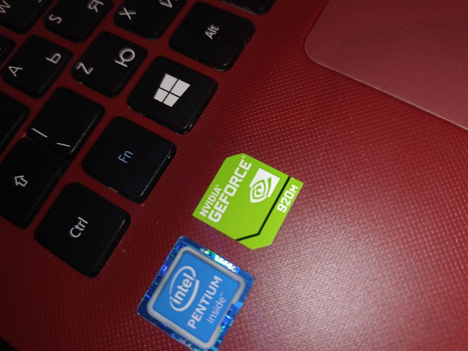 Acer Aspire E5-532G .