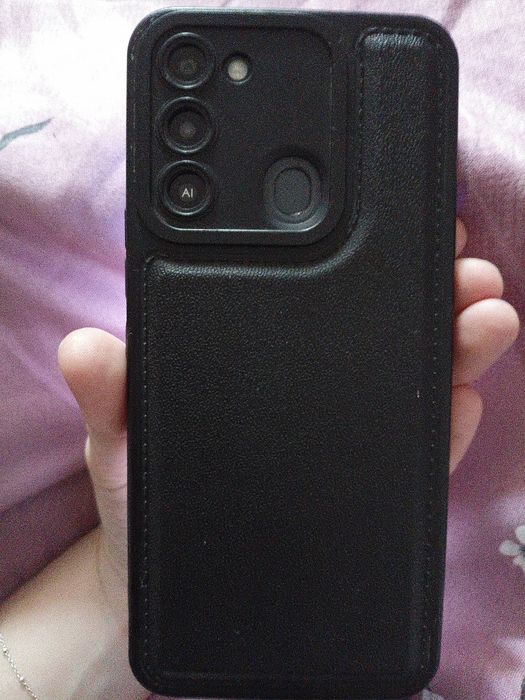 Смартфон Tecno Spark 8C