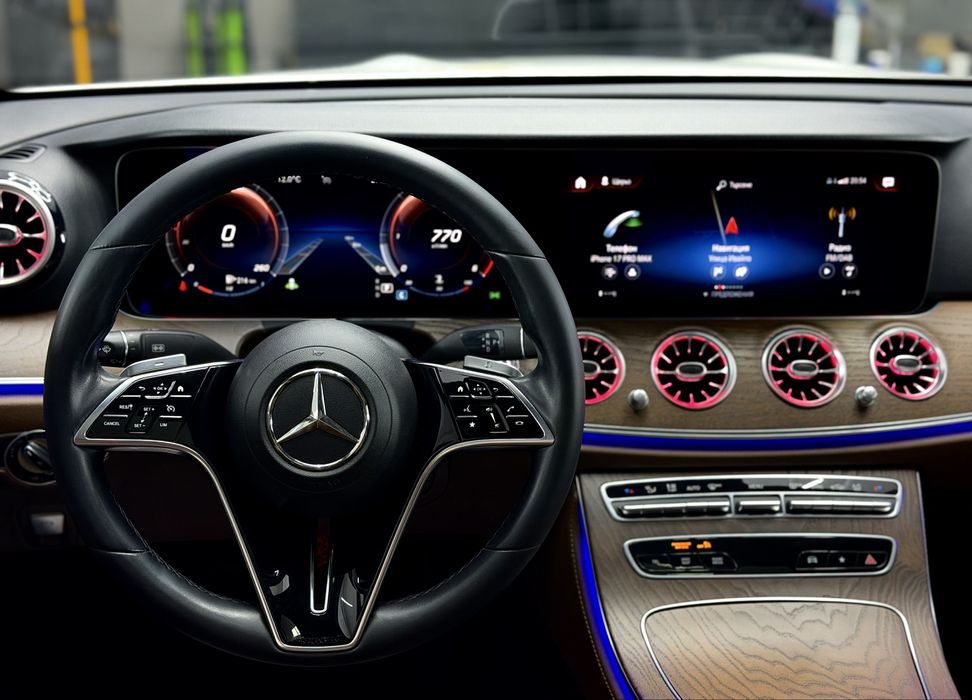 Mercedes-Benz E220cdi FACELIFT 6.3 AMG пакет