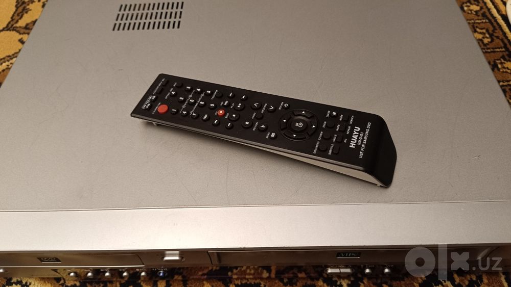 Проигрыватель DVD/VHC Samsung