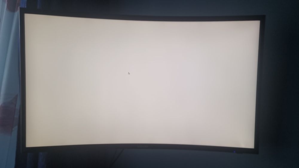 Monitor Samsung 1080p 32inch curbat