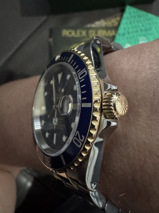 Rolex Submariner Date 18k gold blue dial