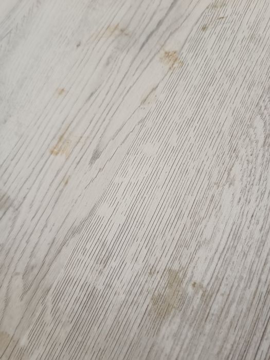 Продам гостиный стол