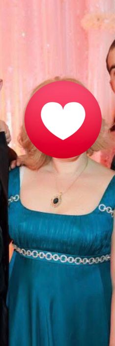 Продаётся вечернее платье