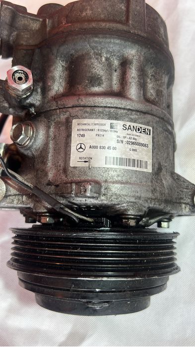 Compresor clima ac Mercedes cod A0008304500 E Classe C classe CLS