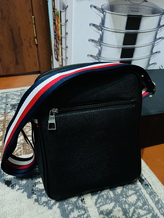 Барсетка Tommy Hilfiger