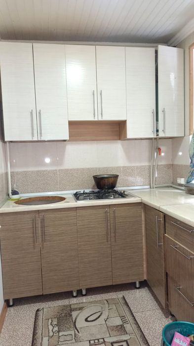 Срочно!!  Кухонный гарнитура