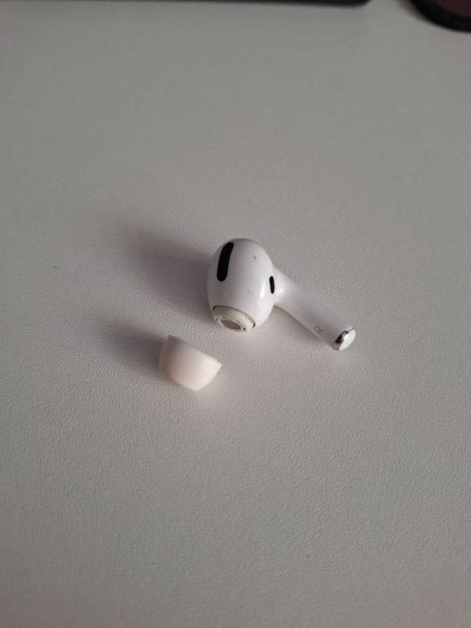 AirPods pro 1 - неисправные
