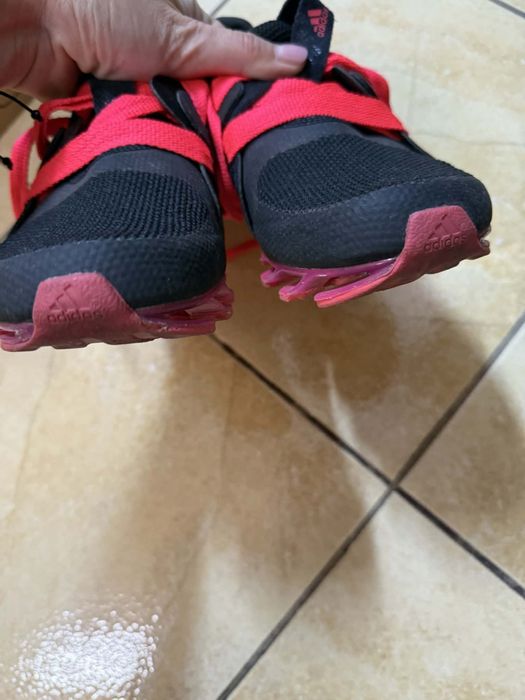 Маратонки Adidas