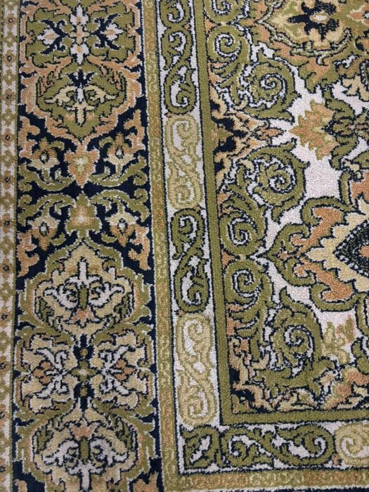 Ковер качественный не тонкий 3м ×2м