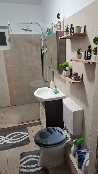 Vand apartament 40 mp + balcon 10mp si parcare cu CF in  Omnia Apahida