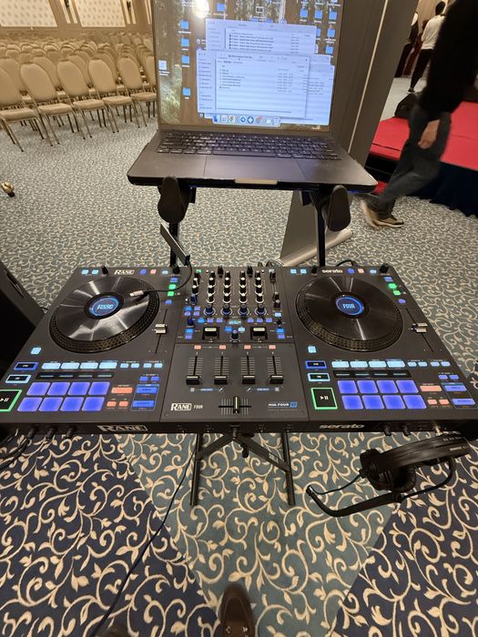 Rane Four контроллер