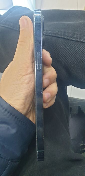 Ayfon 12proMax 256gb