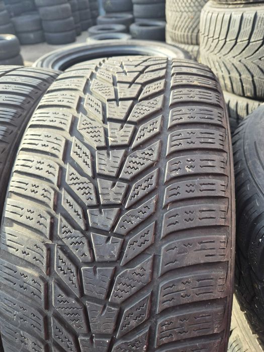 2 Anvelope de IARNA - 235/40/18 - Hankook - Stare F BUNA DOT 2022