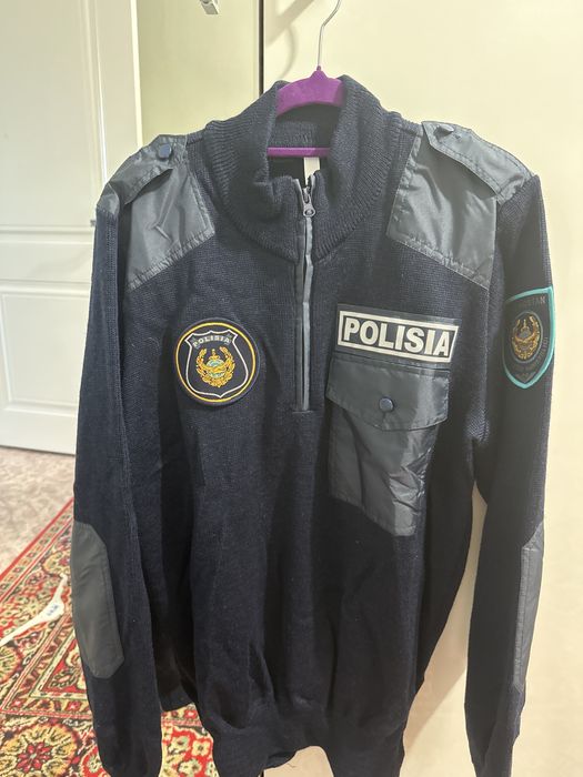 Свитер полицейского