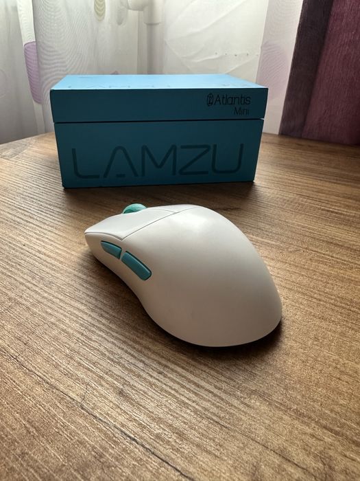 Mouse Lamzu Atlantis Mini White